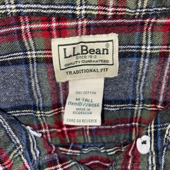 L.L. Bean Plaid Traditional Fit Long Sleeve Button Down Men's Medium Tall - Picture 3 of 3